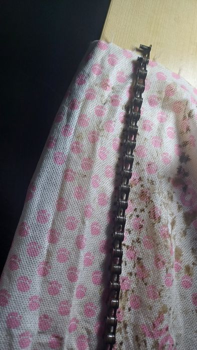 Продам велесепедную цепь