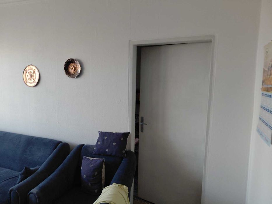 отдавам под наем тристаен апартамент в жк. Люлин 7