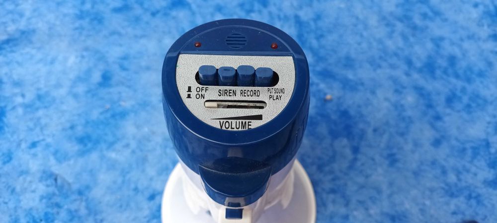 Megafon portavoce cu microfon extern | raza de acoperire 500 m***