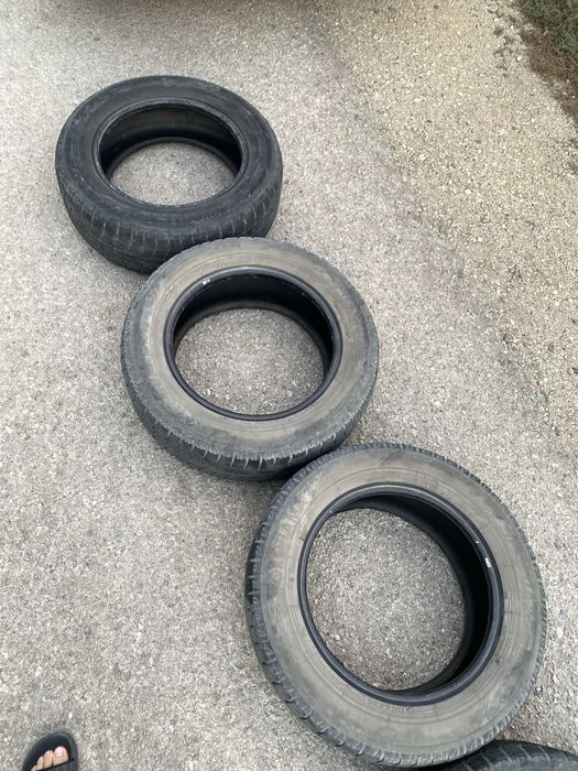 продам шины 215/60R16 торг есть