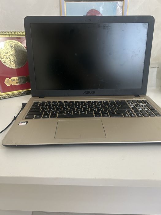Продам ноутбук Asus