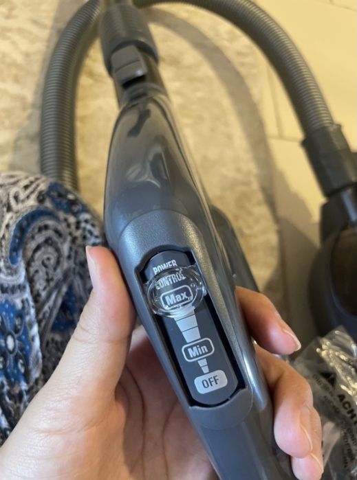 Продам пылесос LG