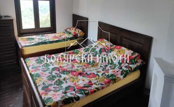 Дава се под наем Къща в с. Харваловци, Област Велико Търново - 150 кв.м за 665 € - Снимка #10