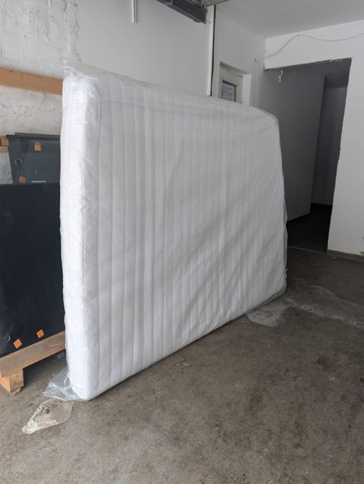 Saltele pat 140x200, calitate premium, huse cu fermoar, ideal hoteluri