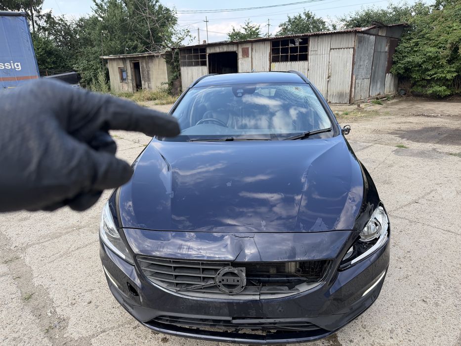 Volvo V60, 2015, se dezmembreaza sau se vinde complet, 2.0 diesel EURO 6, volan dreapta,Masina se poate proba