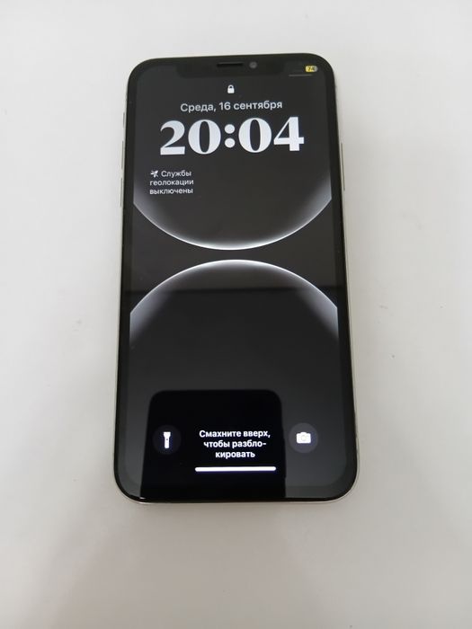 продаю iPhone 10