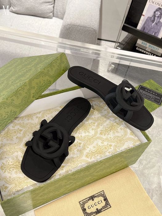 GG Interlocking G Rubber Slide - Black