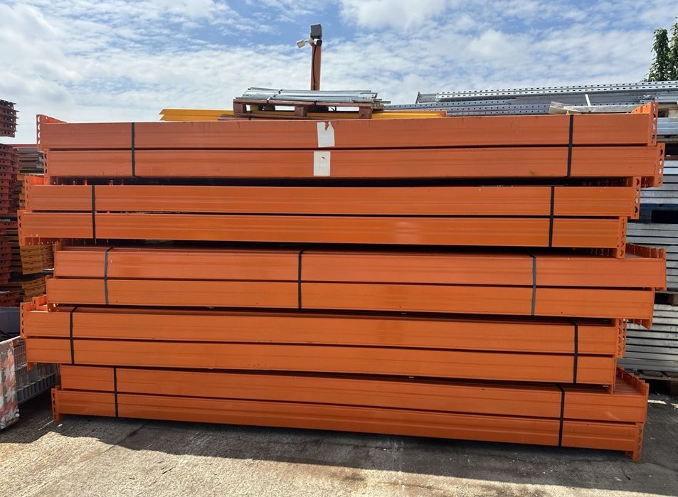 Rafturi metalice industriale reglabile 
Avem orice dimensiuni livram i