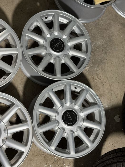 Литье Ромашки R15 Audi 80 b4