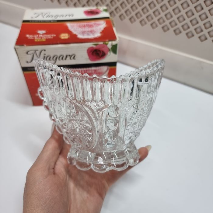 Сахарница,салатник,чашка