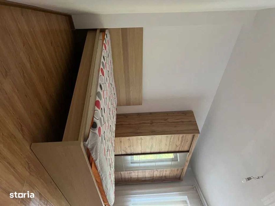 Apartament de inchiriat ,3cam cu loc parcare proprietate