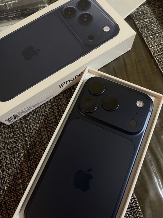 Iphone 17 pro 256гб в идеале