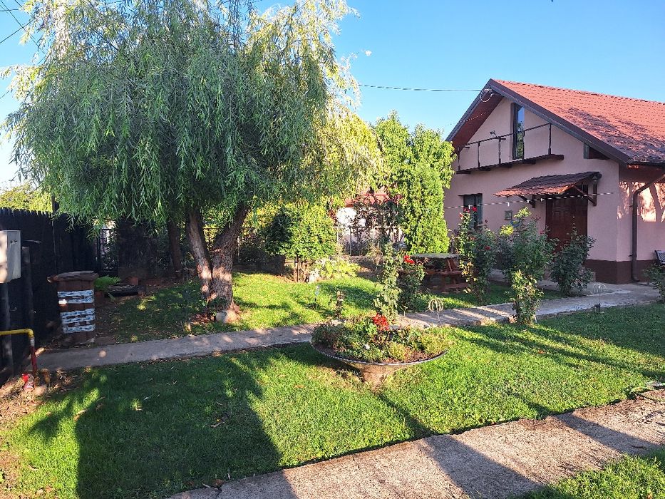casa individuala,3 camere    15 minute din ploiesti