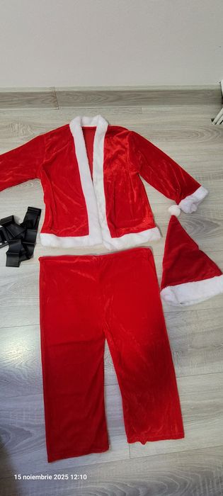 Costumas de mos crăciun  copii