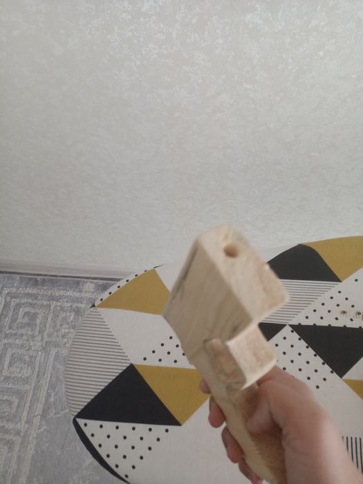 Деревянный пистолет.