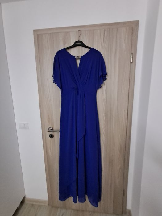 Vand rochie de  seara  eleganta , albastra  Studio 8 Londra