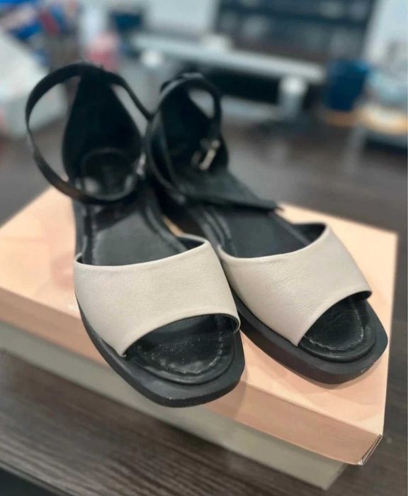 Sandale piele marimea 37