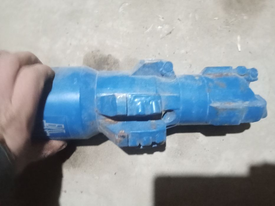 Долото Бицентричный долото