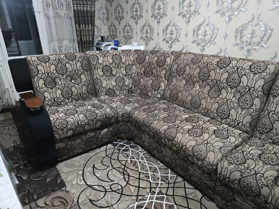 Уголок диван яхши