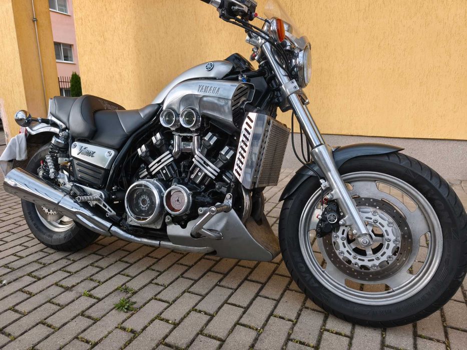 yamaha vmax ' Auto, moto si ambarcatiuni ' OLX.ro