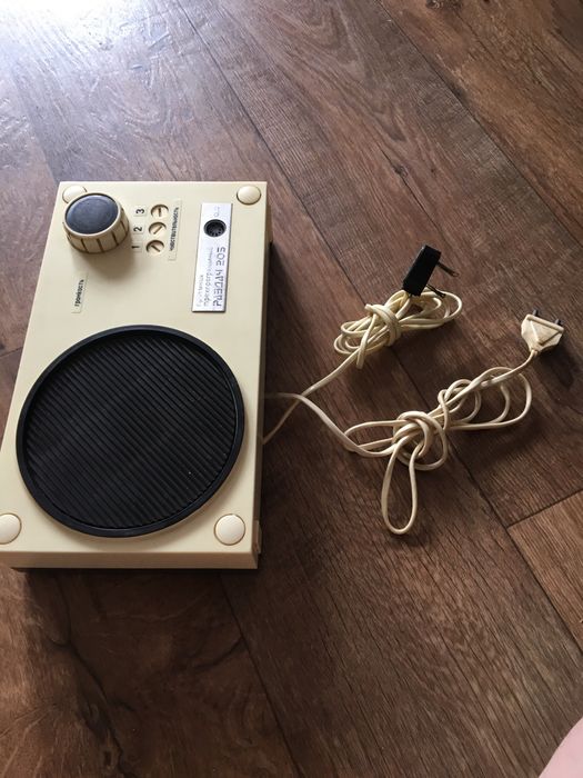 Приемник трехпрограмный Раздан 205