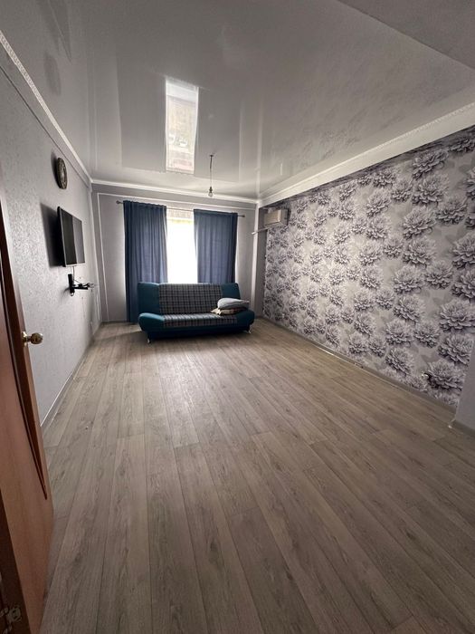 Сдам 2хкомн квартиру на Монкеулы