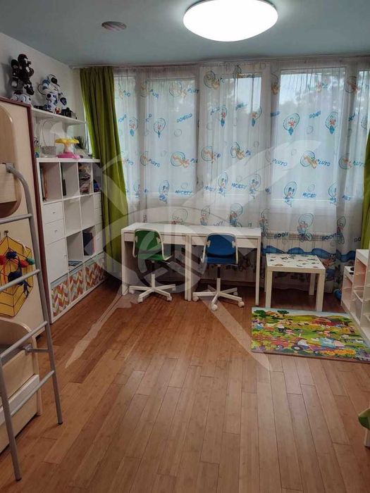 Дава се под наем Тристаен апартамент в София, Овча купел - 128 кв.м за 797.64 € - Снимка #9