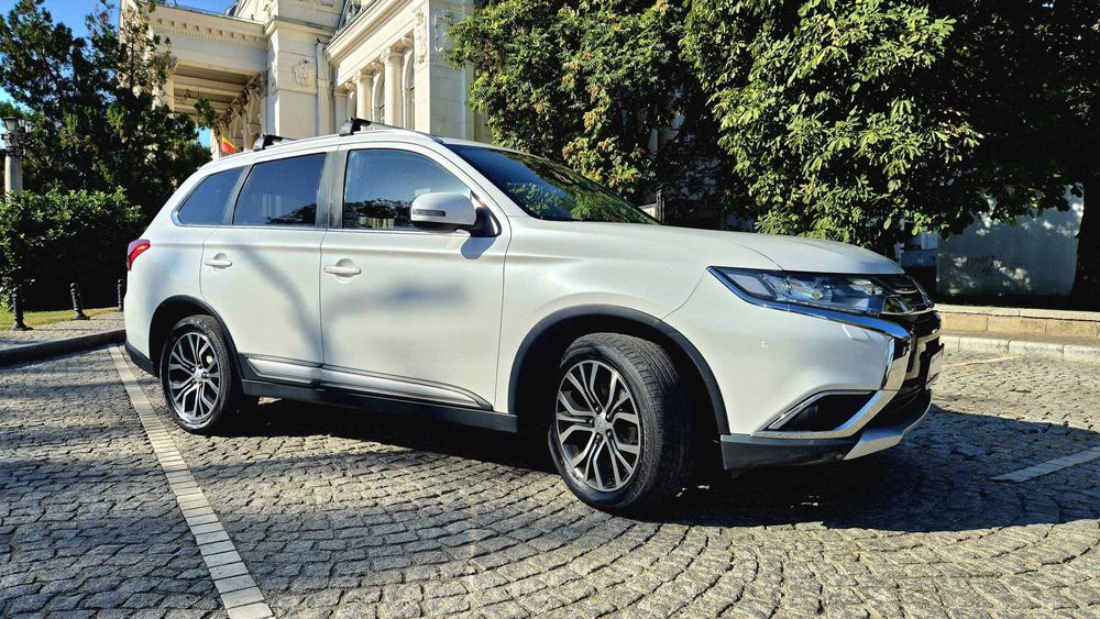 Mitsubishi Outlander  2016 4x4, diesel, Euro 6