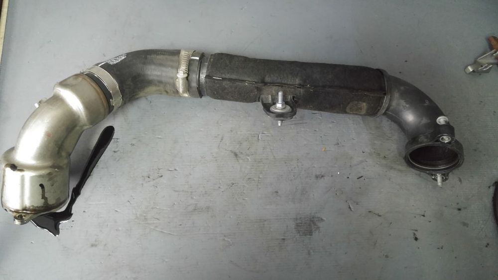 furtun tub intercooler audi a 4 b9 2.0 tdi det 04l145762ag 04l131111ab