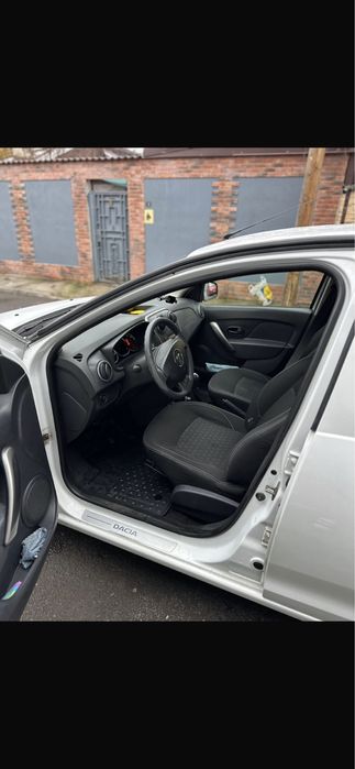 Dacia Logan 1.2 benzina + Gpl