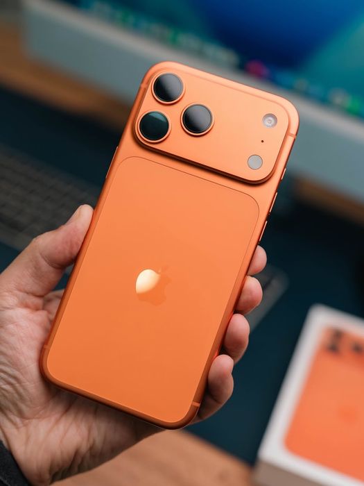 iPhone 17 Pro Max 256gb Orange Sim + E sim