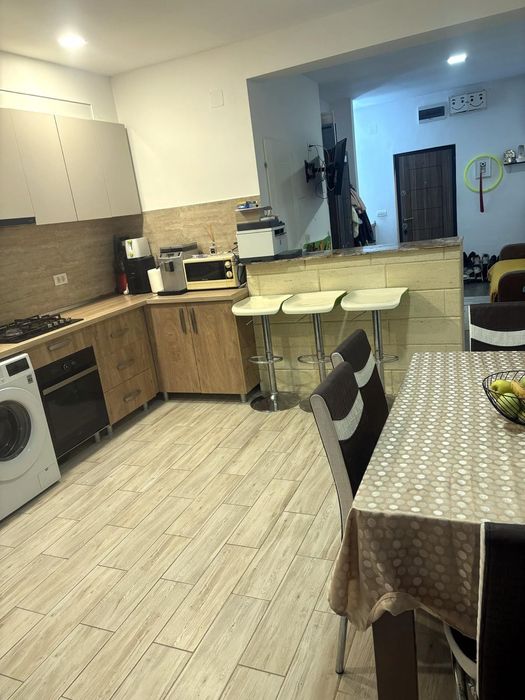 Casa tip duplex cu grădină proprie în Dumbravita