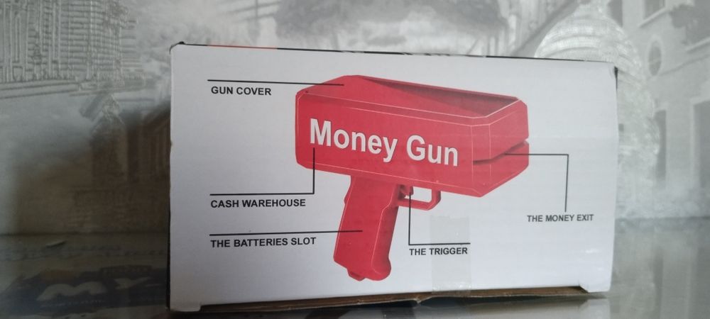 Продам новый денежный пистолет