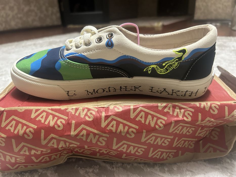 Кроссовки Vans