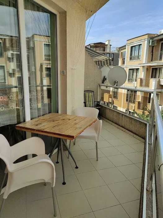 Продава се Двустаен апартамент в Поморие - 90 кв.м за 561 €/кв.м - Снимка #6