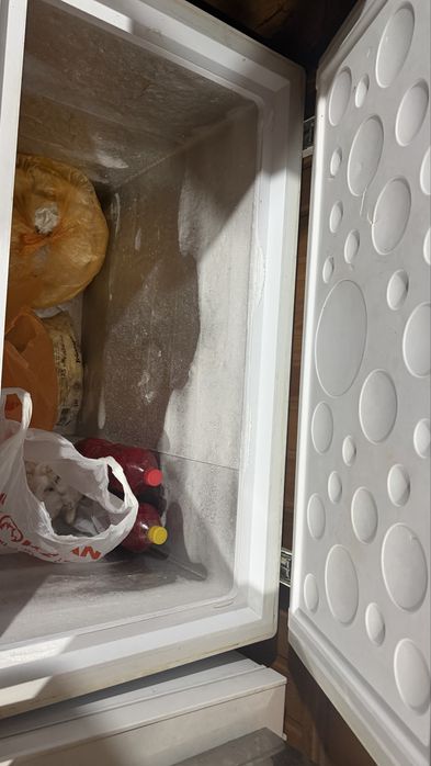 2 холодильника срочно продам