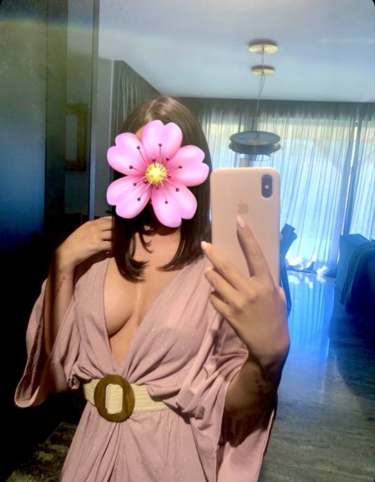 Дълга розова блестяща рокля S размер