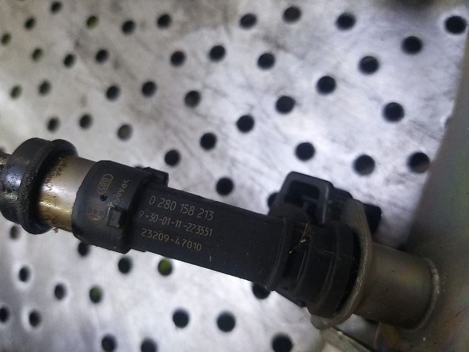 Rampa cu injectoare 1.3 b toyota yaris p9 0280158213 2320947010