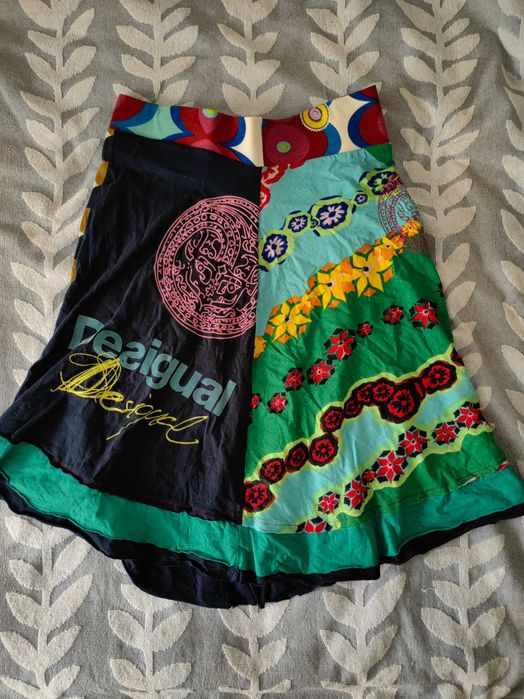 Оригинални поли Desigual. Различни модели.