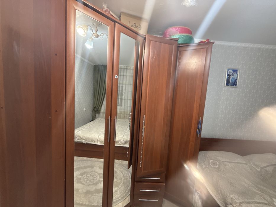 Спальный гарнитур