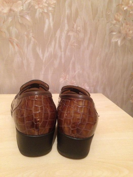 Срочно .Лоферы. оригинал.