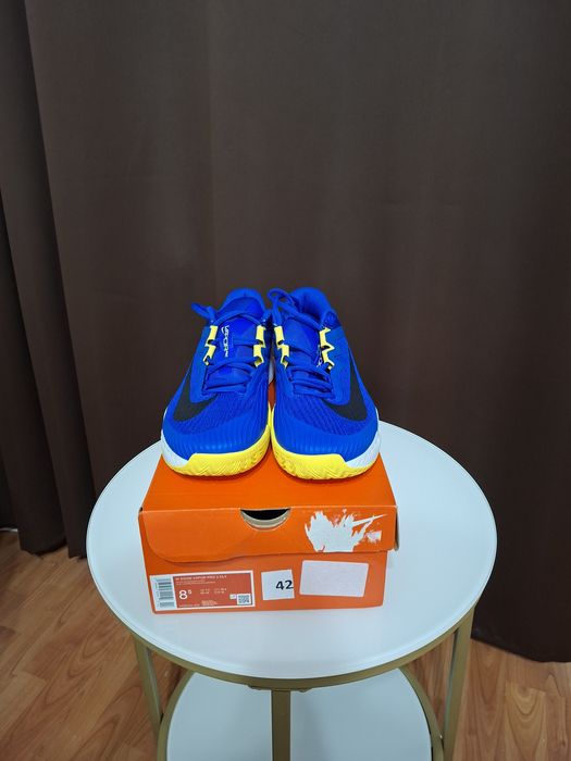 Adidasi de tenis Nike Vapor 3. Talpa de zgura.
