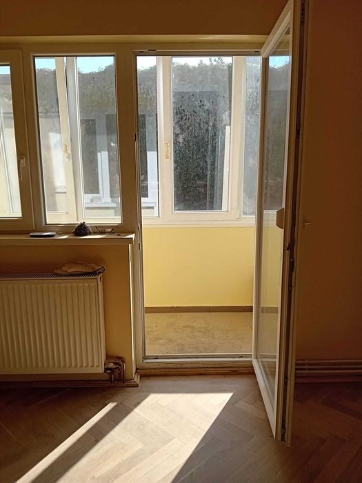 Inchiriez Apartament 3 camere, 85 m², 2 băi, 2 balcoane – Timișoara | 450 €/lună | Direct proprietar