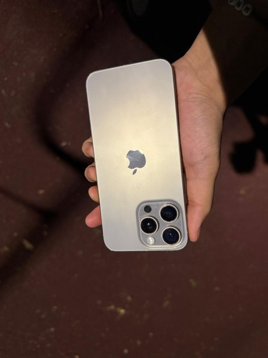 Продам iphone 15 pro max