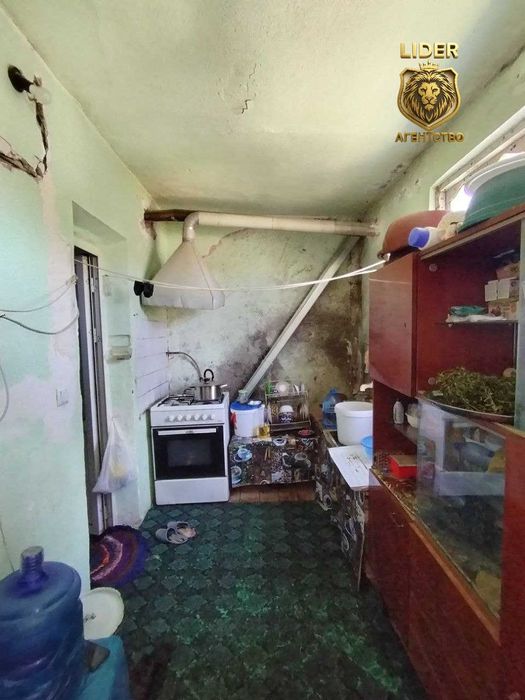 Срочно продается 3 комнатная квартира 62м2 Цена 19.200 у.е.