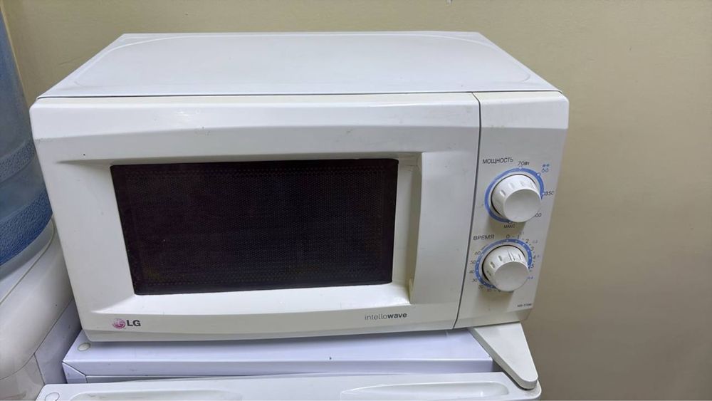 LG intellowave микроволновка