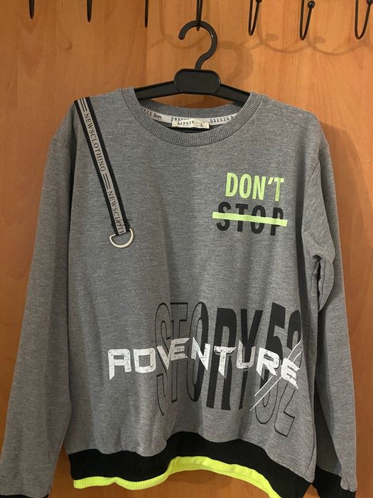 Продам кофты в для мальчика.