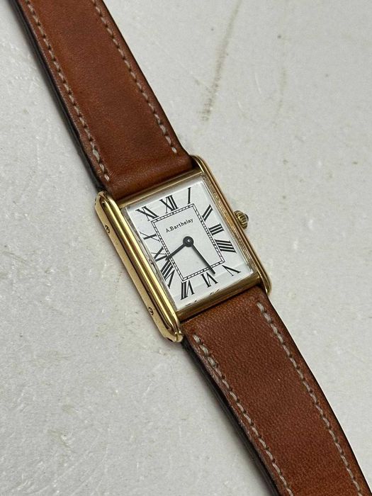 CEAS AUR 18K - A. BARTHELAY TANK (Cartier) - Mecanic - 25 x 32 mm - Unisex - 16g. - Vintage !