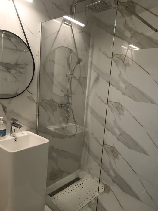 Dau in chirie apartament cu 2 camere