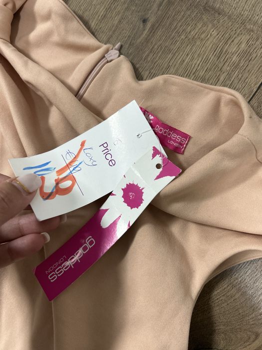 Нова рокля!!!